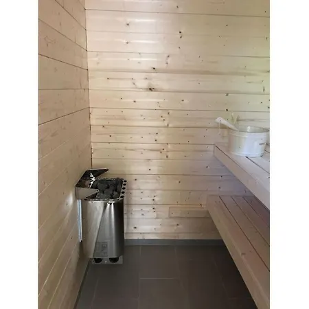 1 Mit Sauna Ferienhaus *